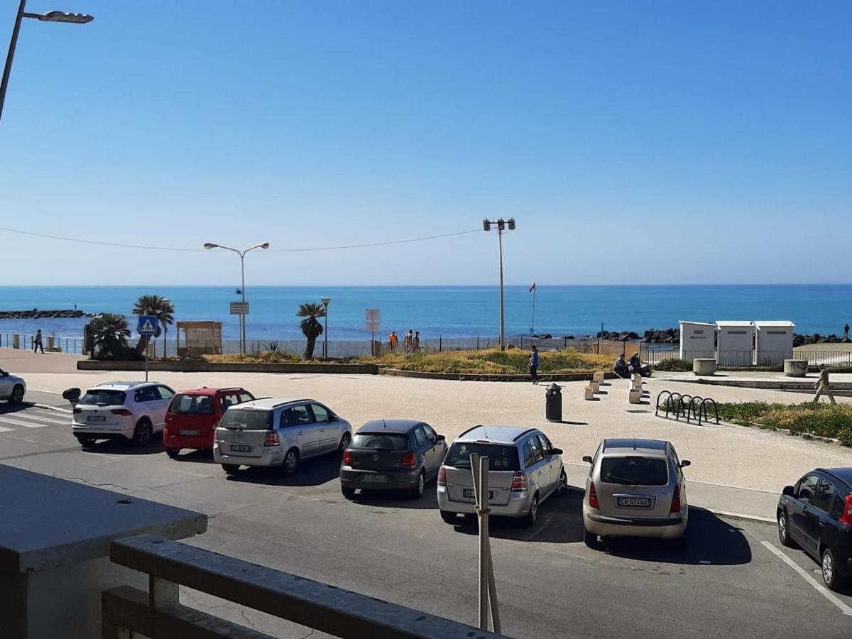 La Terrazza Sul Porto Apartment Lido di Ostia Exterior foto